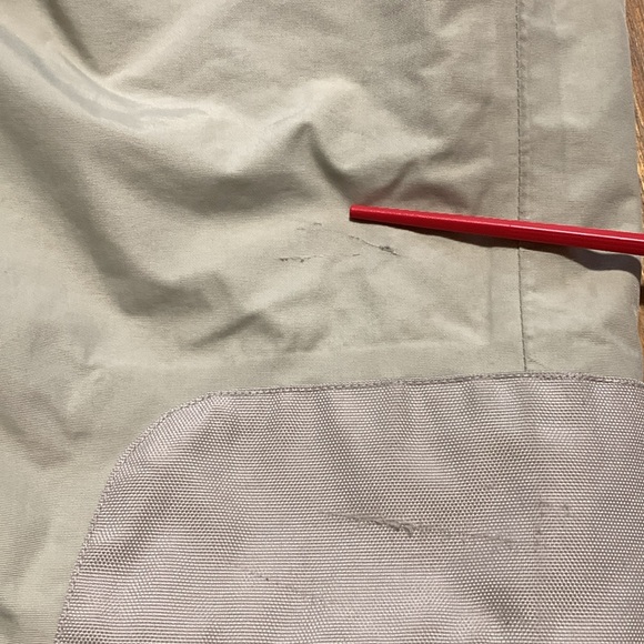 EMS-Eastern Mountain Sports System Three snowpants - Large Long (32”) khaki/tan - Picture 5 of 11